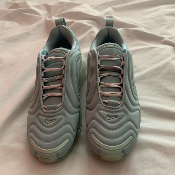 Nike Shoes - Women’s Nike Air Max 720 SE ‘Ocean Cube’